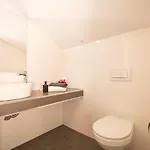 Vinky Villa *